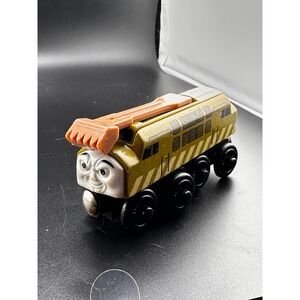 Diesel 10 Thomas Wooden Railway Vtg 2003 Train Tank Engine Learning Curve